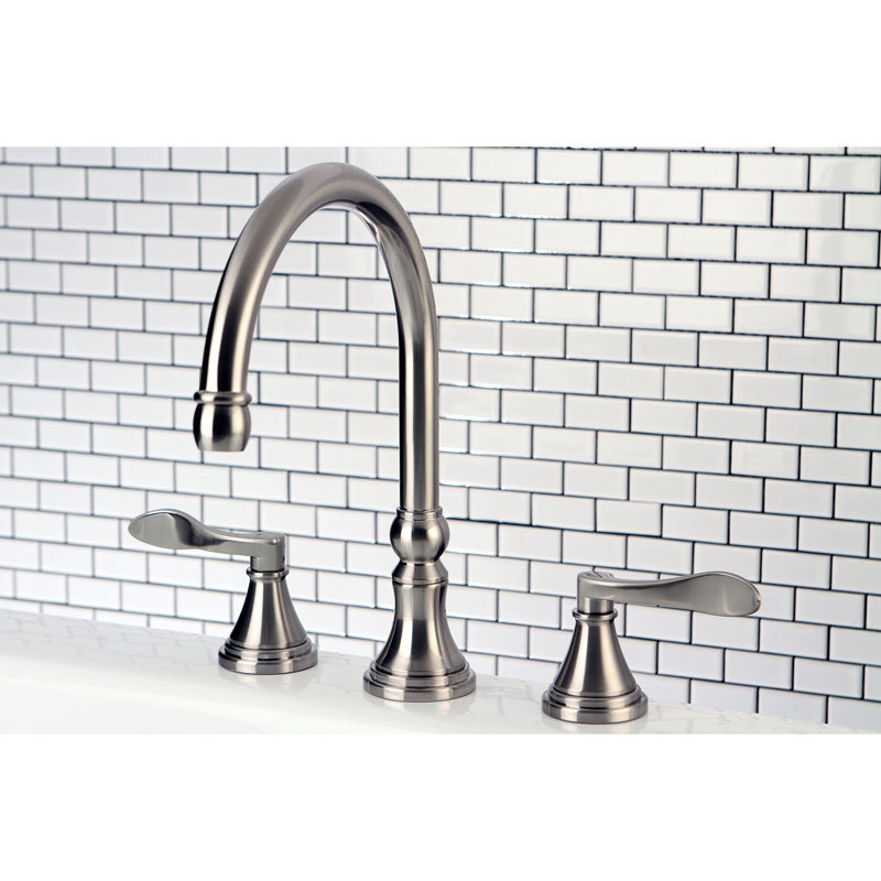 Robinet de baignoire romaine à 3 poignées et 3 poignées à fixation sur le comptoir Kingston Brass NuFrench, Nickel brossé