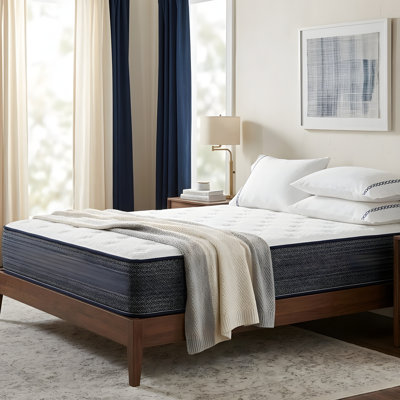 Firm hybrid mattress with cooling knit cover