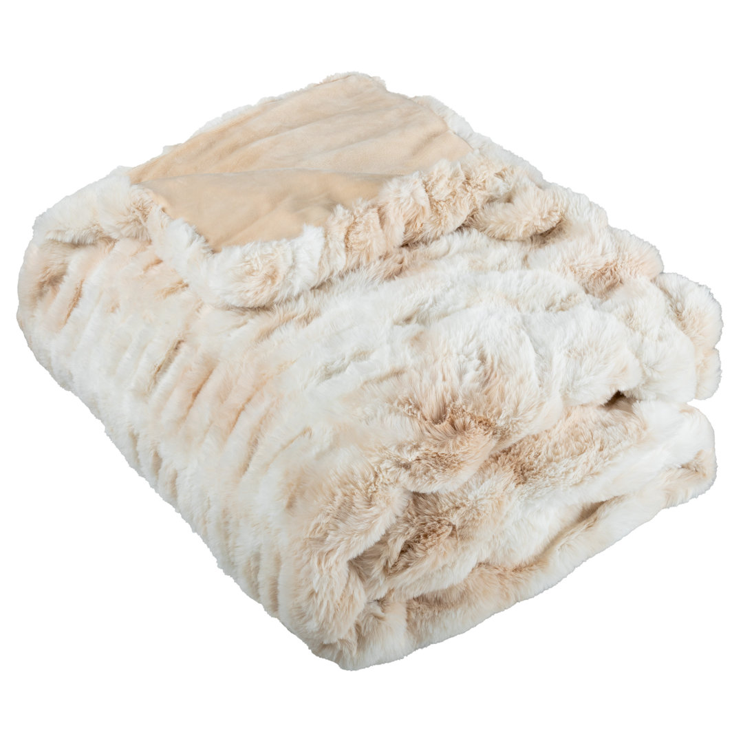 Oversized Ruched Faux Fur Blanket - 60x80-Inch Jacquard Faux Fur Queen-Size Throw for Sofas and Beds - Luxurious Bedding by Lavish Home Lavish Home