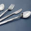 Ensemble de couverts en acier inoxydable - Couteau, fourchette, cuillère et cuillère à café 20 pièces pour le steak, la salle à manger et le thé - Conception durable et élégante