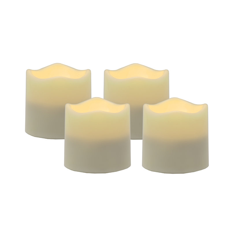 Ensemble de quatre bougies chauffe-plat ivoire sans flamme