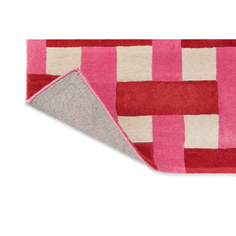 Hand Tufted Wool Geometric Area Rug in Coral/Rose, Rectangle 6'7" x 9'2"