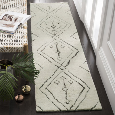 Lebern Southwestern Hand Knotted Ivory/Multi Area Rug