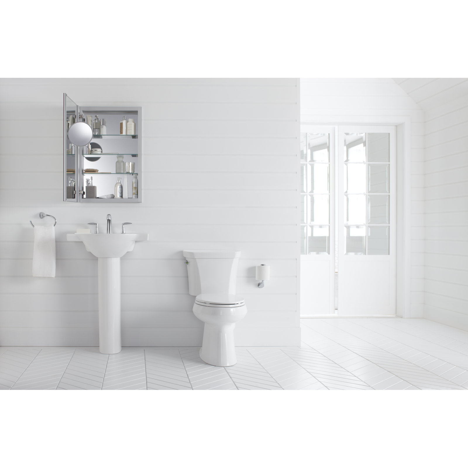 Verdera 20 In. X 40 In. Rectangular Framed Medicine Cabinet, 40" H x 34" W x 4.75" D
