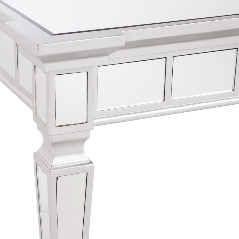 Table de bout carrée argentée en verre de 24 po Dingman