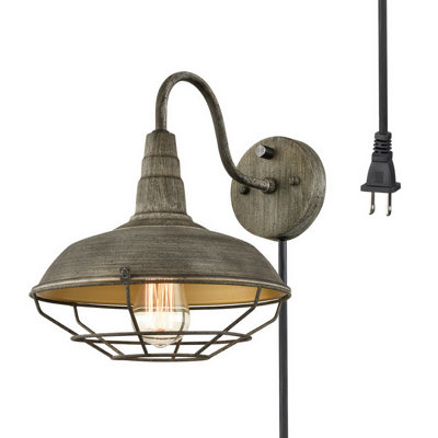 Harr Iron Armed Sconce