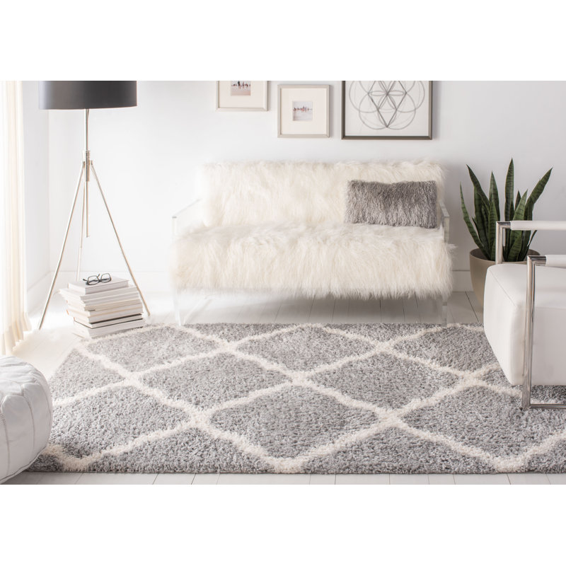 Guernsey Geometric Area Rug, Rectangle 183 x 274 cm