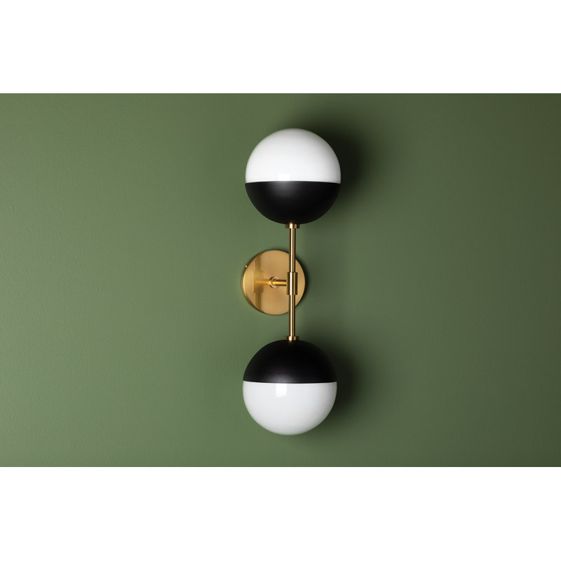 Kilwin Armed Sconce, Aged Brass