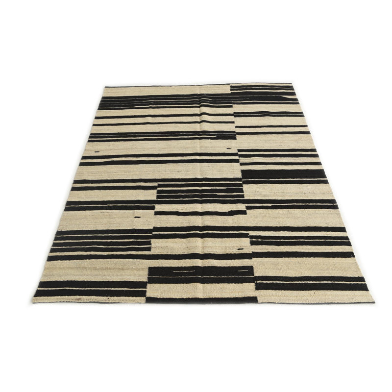Tapis ivoire 4 pi x 6 pi