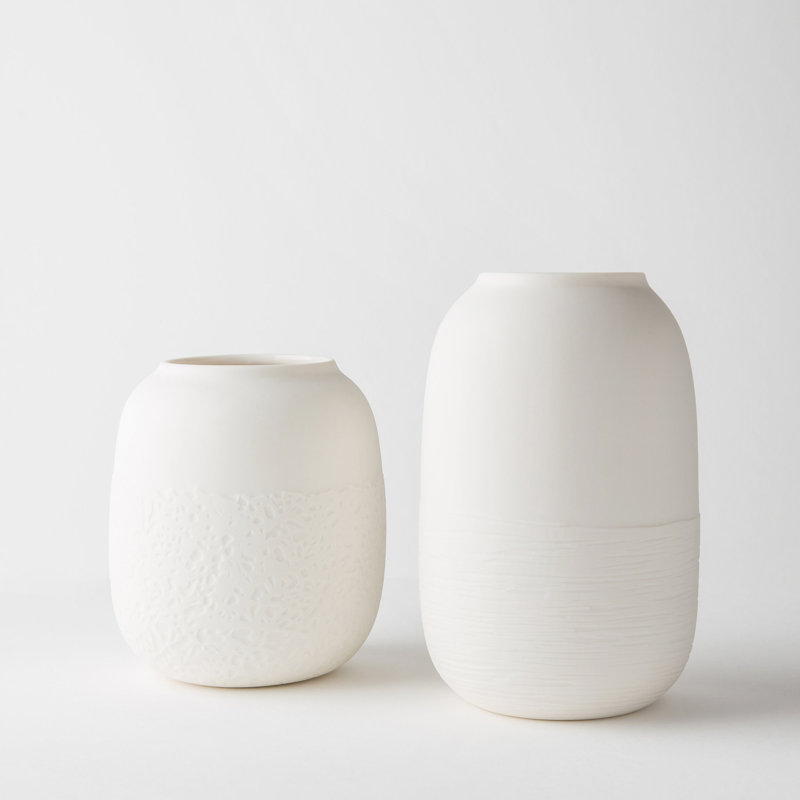 Tulipe Handmade Porcelain Table Vase