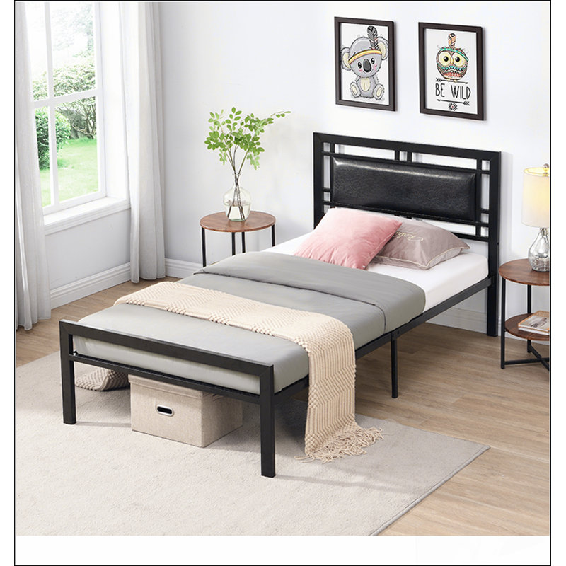 Système de base de lit en métal robuste, de style moderne et confortable pour toute chambre à coucher, assurant durabilité et stabilité
