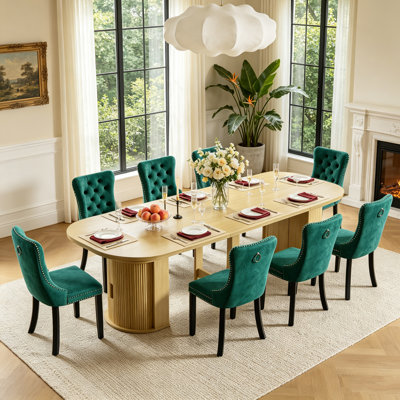 Ensemble de table de salle à manger ovale extensible 47"-118,1" pour 8 personnes, table de cuisine en bois naturel avec base de rangement cannelée et 8 chaises capitonnées en velours