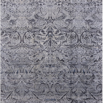 Ashod Floral Indoor Rug
