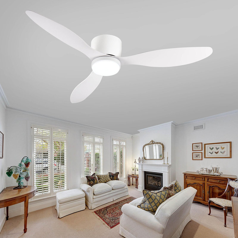 Ventilateurs de plafond encastrés intelligents de 52 po avec télécommande, moteur à courant continu silencieux, ventilateur de plafond blanc intérieur à profil bas, commande avec application Alexa WIFI, intensité variable, pales en ABS, pour patio de chambre à coucher moderne