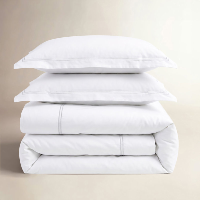Azalia Traditional Duvet Cover, White, King