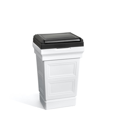 Step2 Atherton Patio 33 Gallon Trash Can 