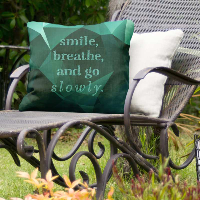 Coussin décoratif intérieur / extérieur Go Slowly, 16 po x 16 po, Vert émeraude