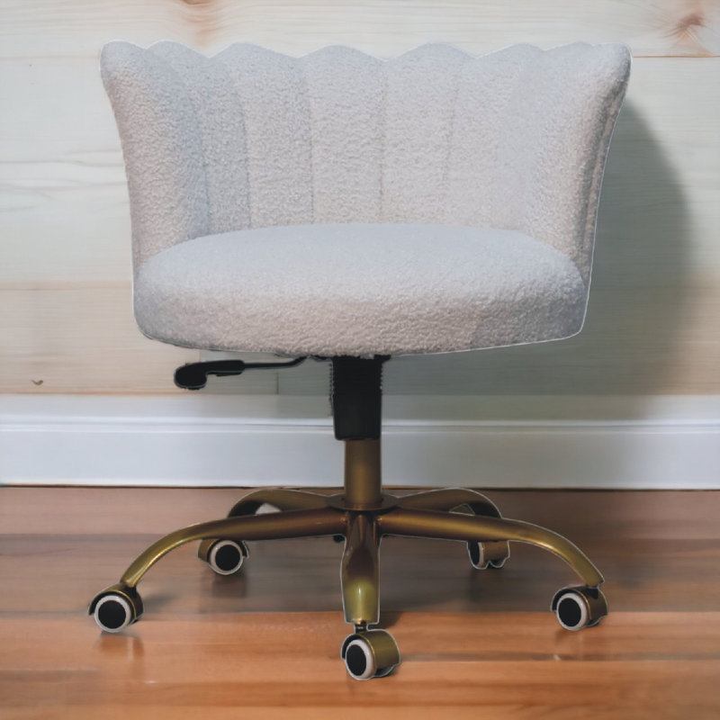 Aniyjah Upholstered Boucle Swivel Barrel Chair
