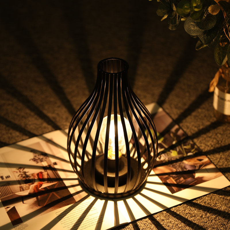 Exael Metal Desk Lamp