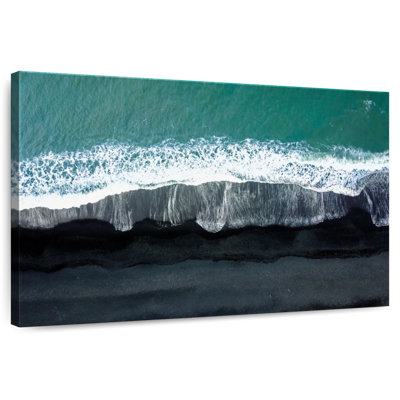 Gillard Reynisfjara Black Beach