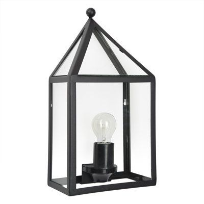 Outdoor Wall Lantern