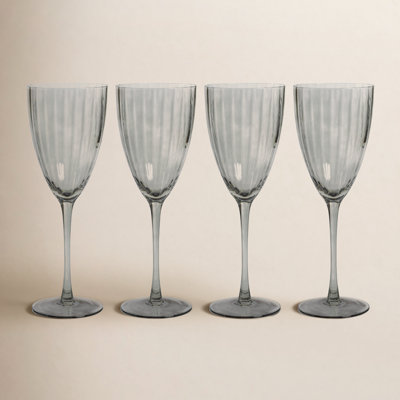 Boulder Ribbed White Wine Glass