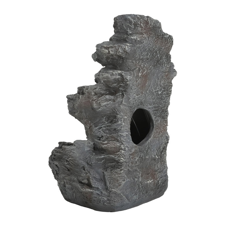 Fontaine haute en béton à 5 niveaux