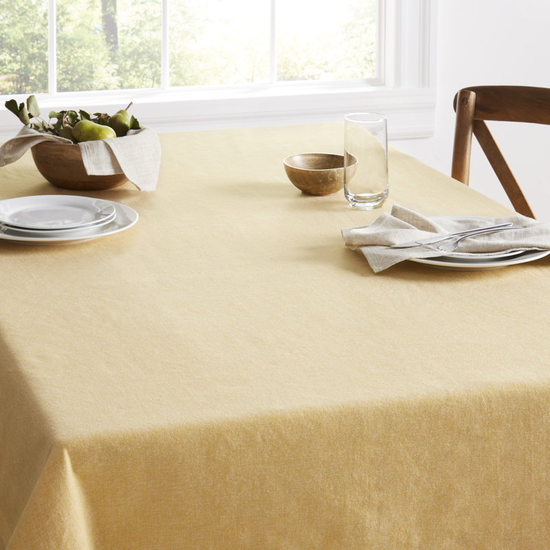 Lauren Ralph Lauren Chambray Modern Farmhouse Tablecloth Single Pack, 84" L x 60" W, Yellow