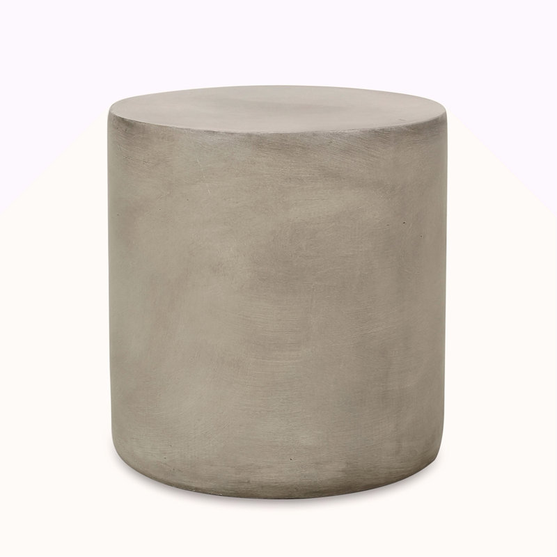 Table d'appoint d'extérieur en béton léger