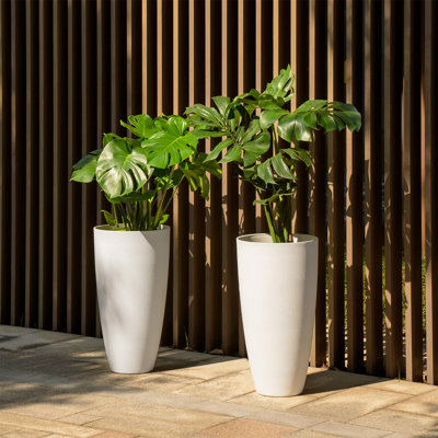 Staebell Tapered Planter