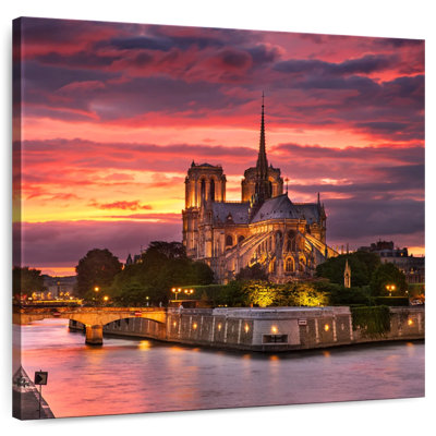 Nicci Notre Dame Cathedral Sunset Sky