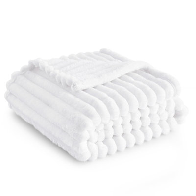 Couverture en flanelle de lit simple / simple TG pour lit pour fille, couverture douce et confortable 300 GSM pour dortoir et décoration intérieure, blanc, cadeau toutes saisons