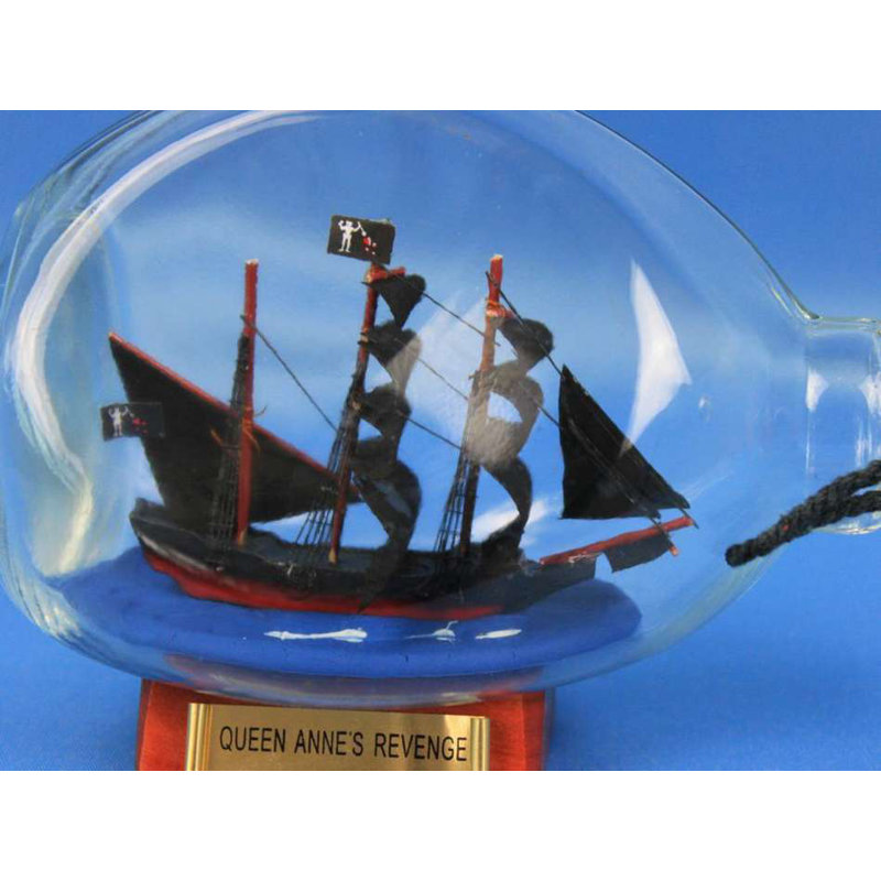 Modèle de pirate livré dans une bouteille Tarrytown