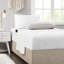 Édredon jaune avec draps complets - Drap de lit simple de style moderne-128757469