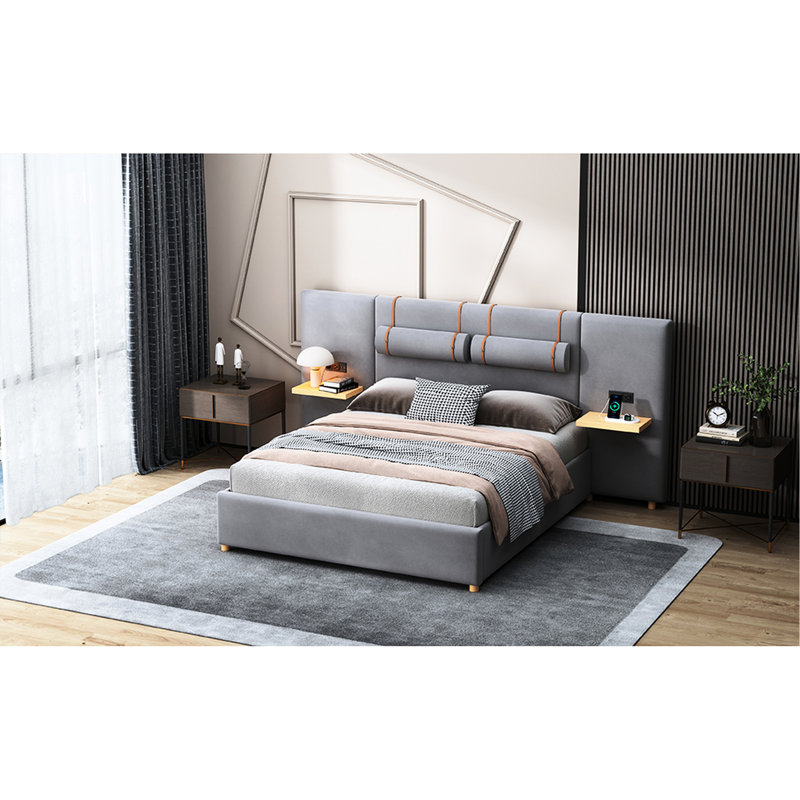 Grand lit de taille grand avec prises intégrées et velours gris