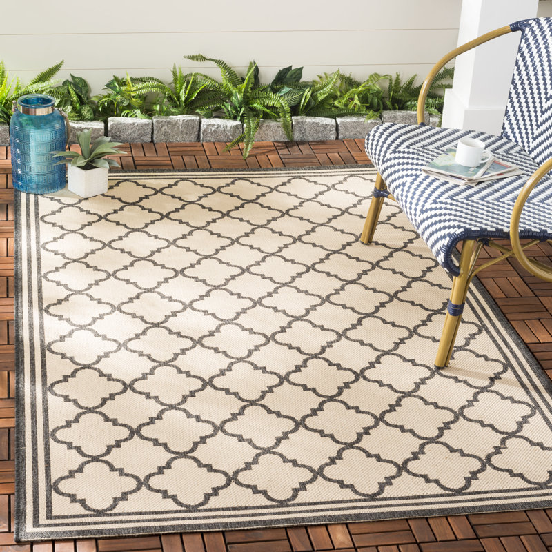 Hardrian Indoor/ Outdoor Cream/Black Rug, Rectangle 201 x 290 cm