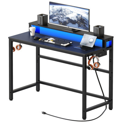 Bureau de jeu, petit bureau d'ordinateur avec station de charge et lumières DEL