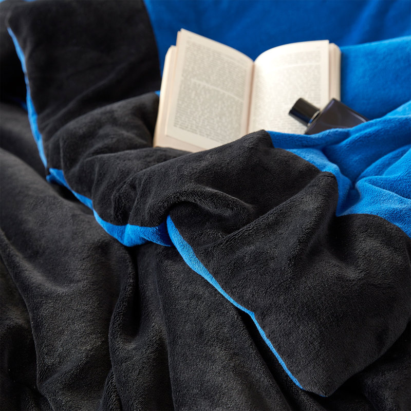 Even Heroes Need Sleep Coma Inducer Oversized Comforter Set, King Comforter + 2 King Shams, Black