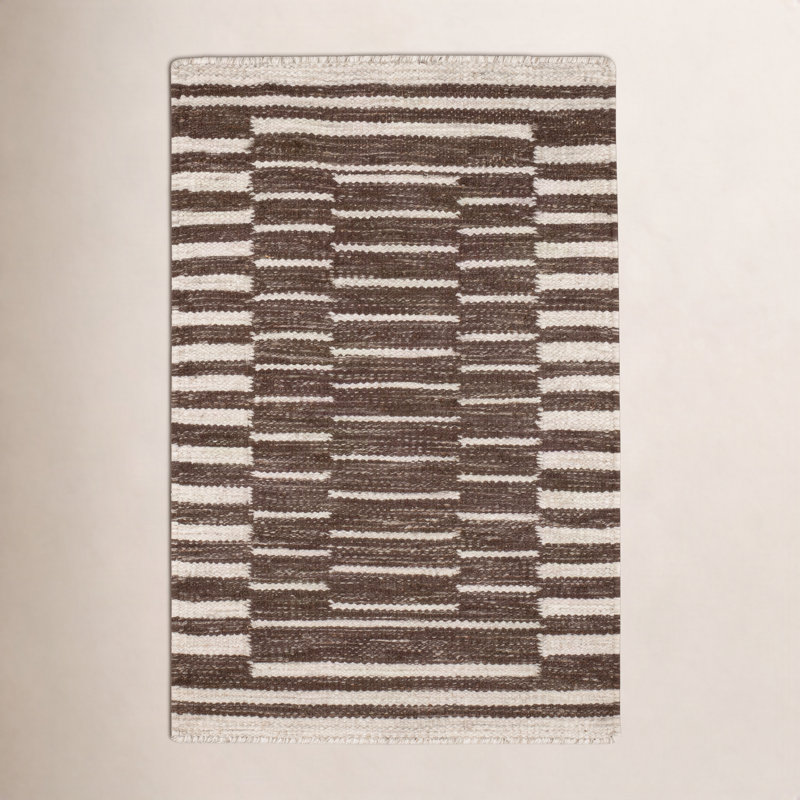 Heights Natural Handwoven Wool Rug, Rectangle 9'6" x 13'6"