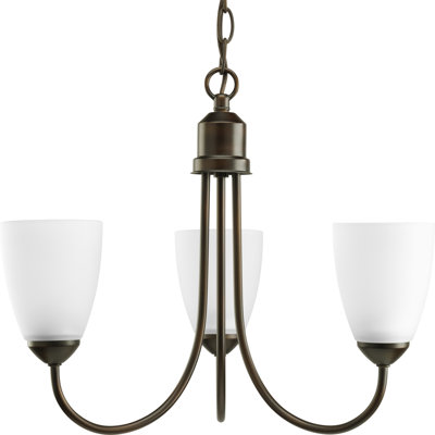Lustre classique / traditionnel à 3 lumières Carilynn