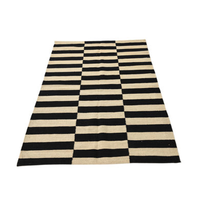 Tapis noir et blanc 3x5 Pinkerton