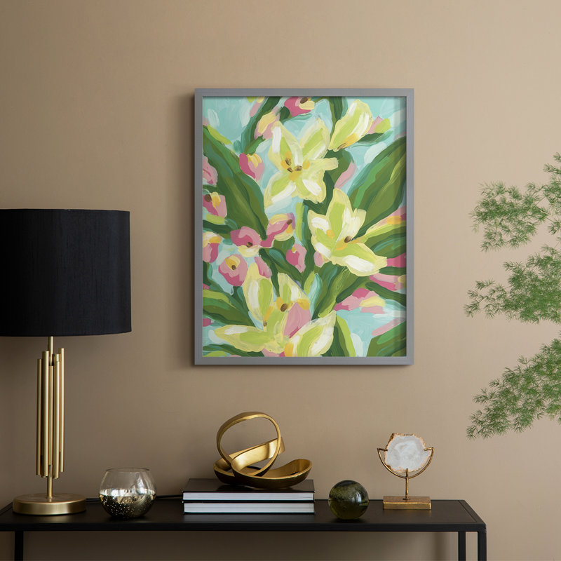 Floral Vibration I, reproduction encadrée - bois massif, H 15 po x l 12 po, Gris