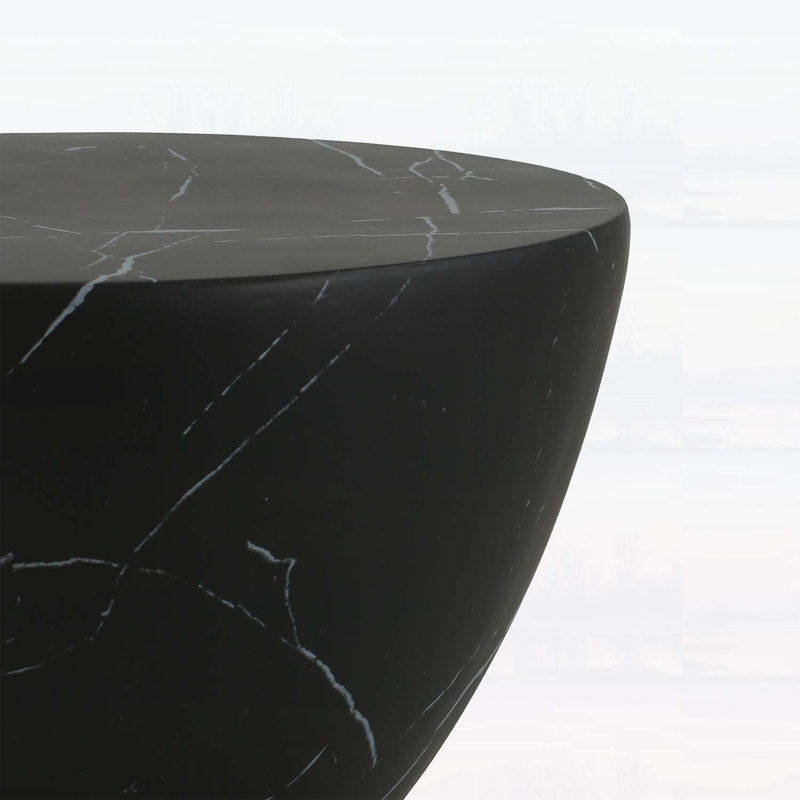Table d'appoint d'extérieur en béton léger MGO avec finition en marbre noir, parfaite pour la vie moderne et la décoration extérieure