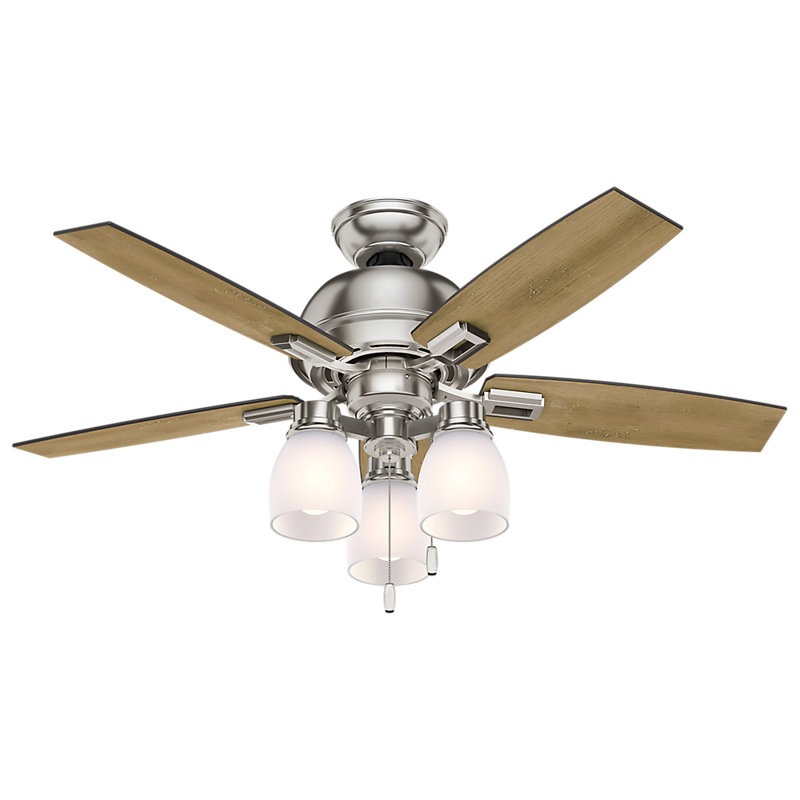 Ventilateur de plafond standard à 5 pales de 44 po avec chaînette et ensemble d'éclairage Donegan inclus, Nickel brossé