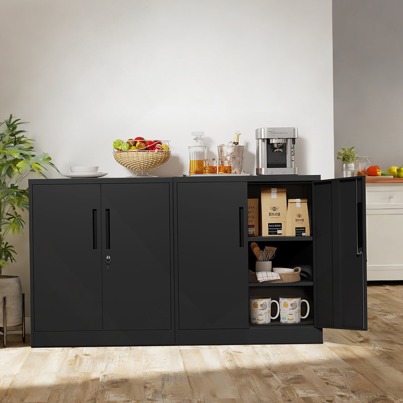 Armoire de rangement en métal robuste avec serrure, tablettes réglables et sécurité à 3 points pour le garage, le bureau ou la maison.