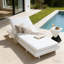 Chaise longue d'extérieur avec coussin hydrofuge crème
