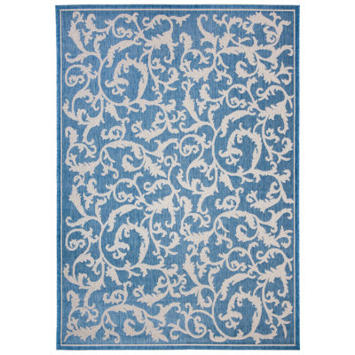 Carolino Performance Floral Indoor/Outdoor Area Rug