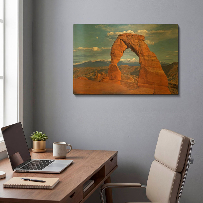 « Coucher de soleil délicat sur l'arche » par Mike Jones, tableau mural en métal, 61 x 41 cm, 24 po x 16 po