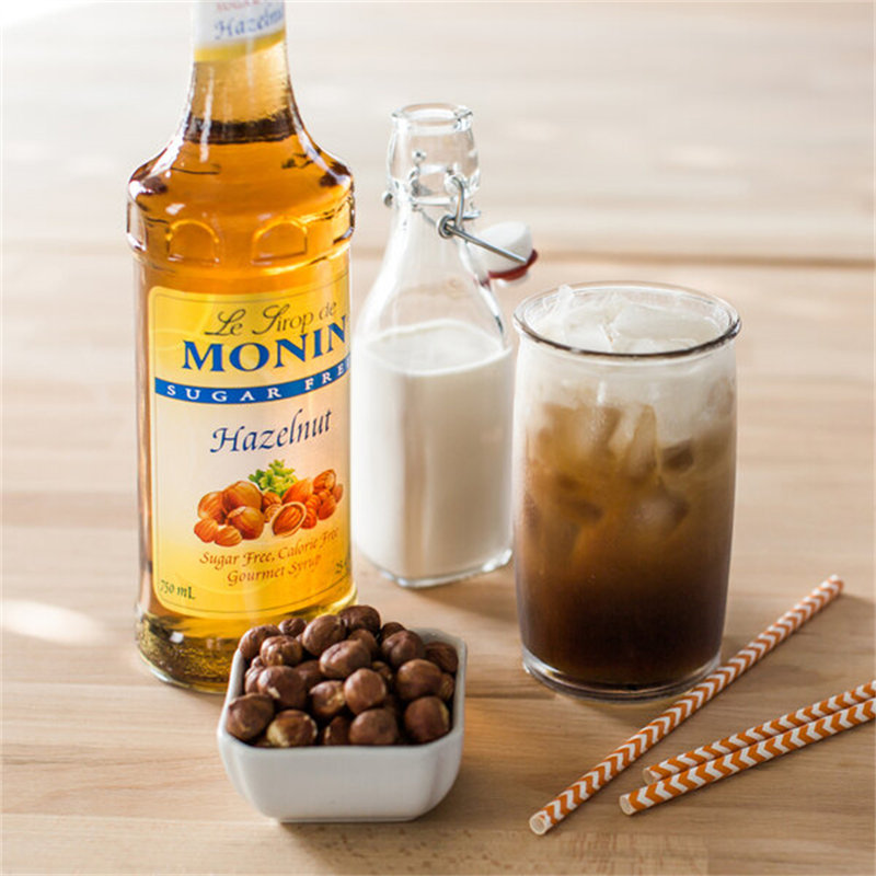 Sirop arôme noisette sans sucre Monin 544SYPAS023A