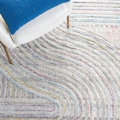 Stalter hand-tufted performance carpet